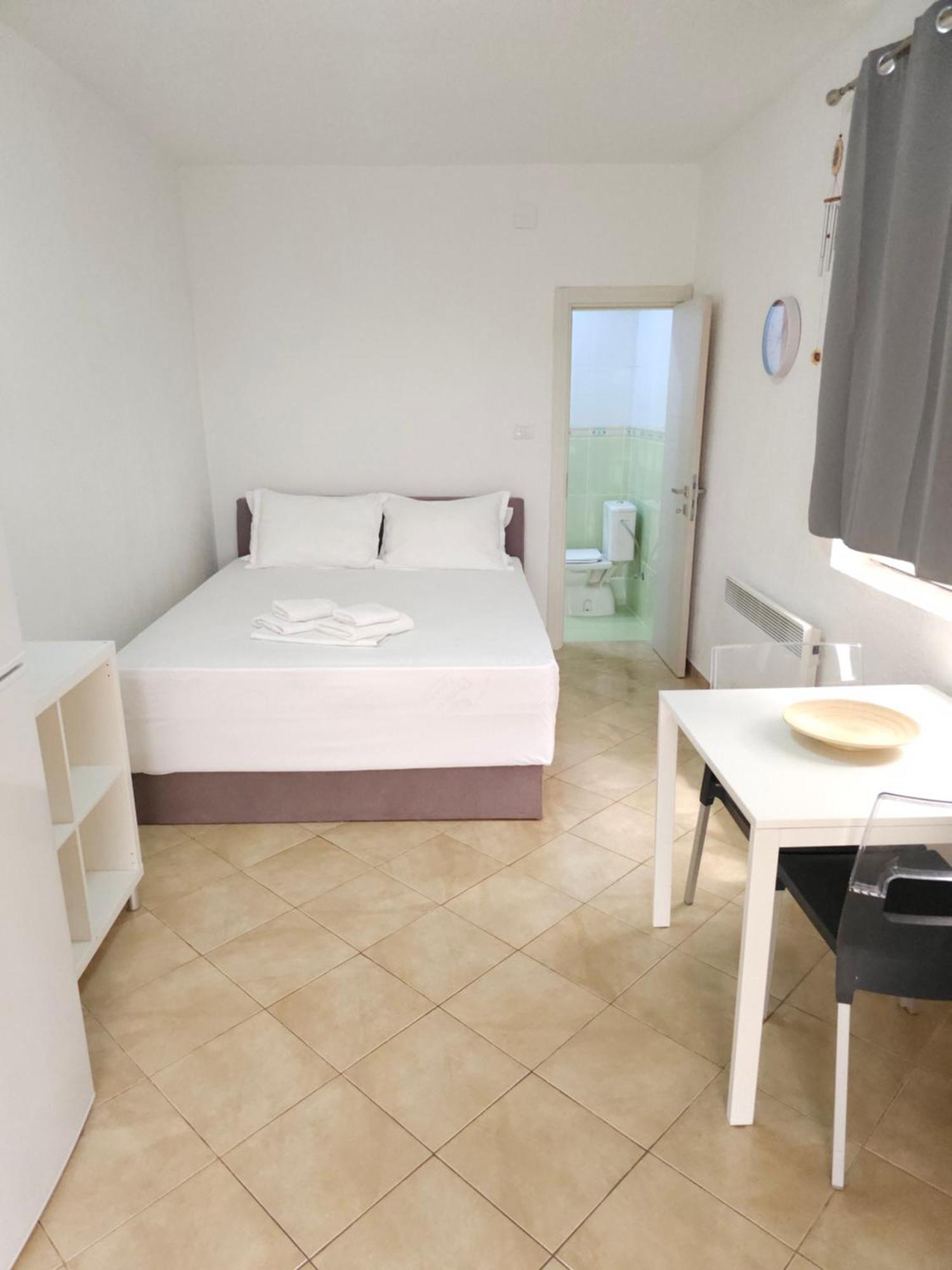Talija Apartments Krimovica Budva Pokoj fotografie